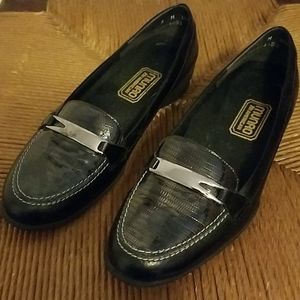 Munro black leather shoes size 5